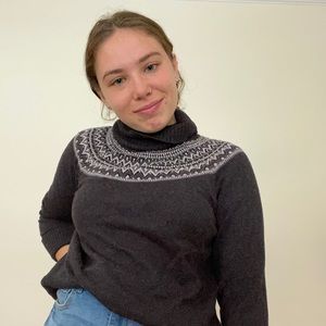 Detailed turtleneck